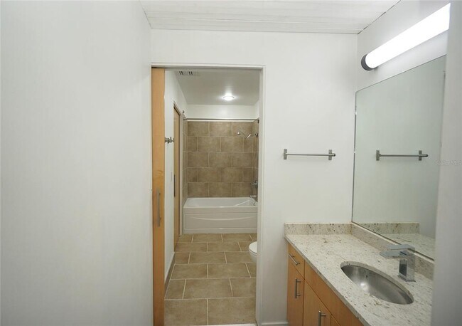 Building Photo - 101 N 12th St