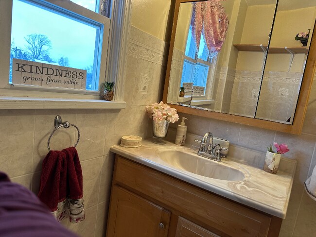 Building Photo - 269 N 1st Ave