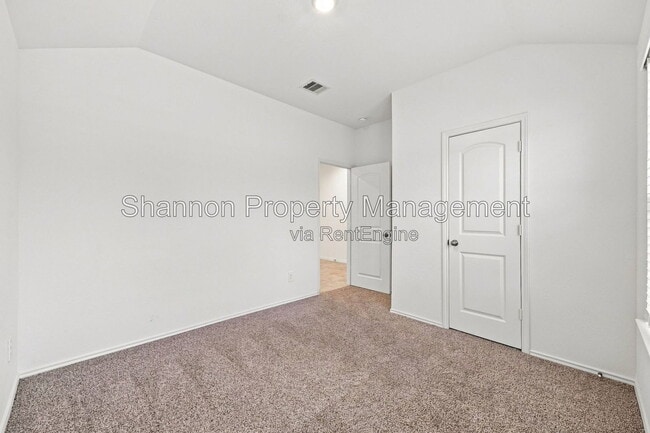 Building Photo - 16007 Mersmann Rdg Ln