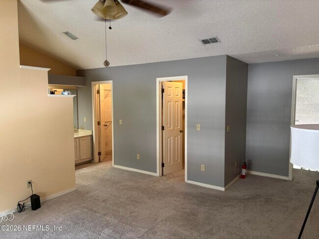 Building Photo - 7750 Manassas Ct E