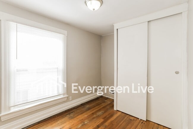 Building Photo - 4524 Whetsel Ave