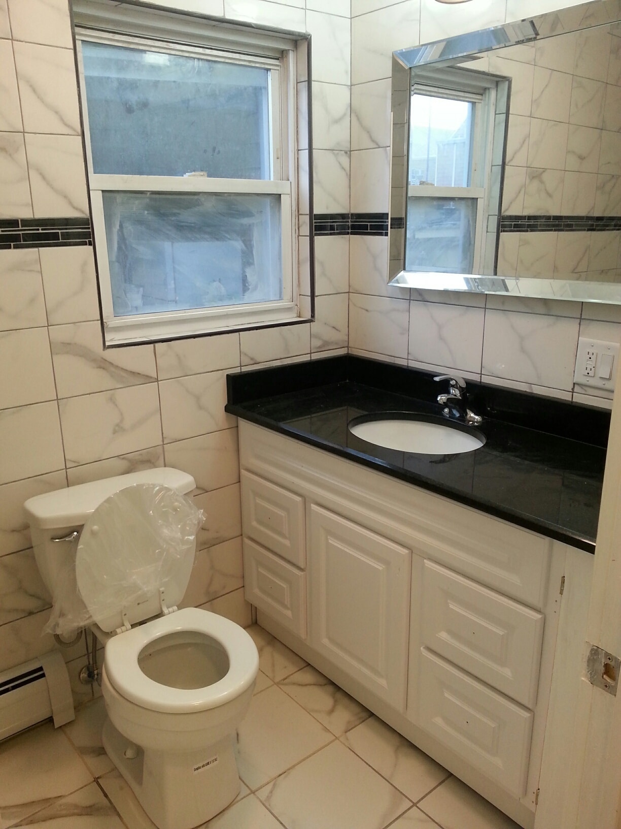 full Bathroom - 17 W 34th St