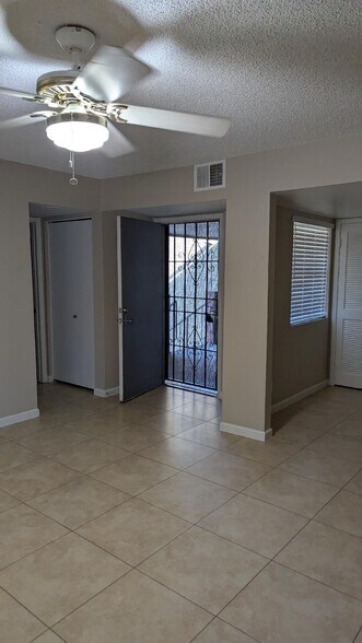 Building Photo - 1730 W Emelita Ave