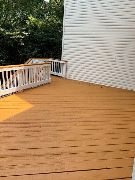 Building Photo - 637 Baystone Ct