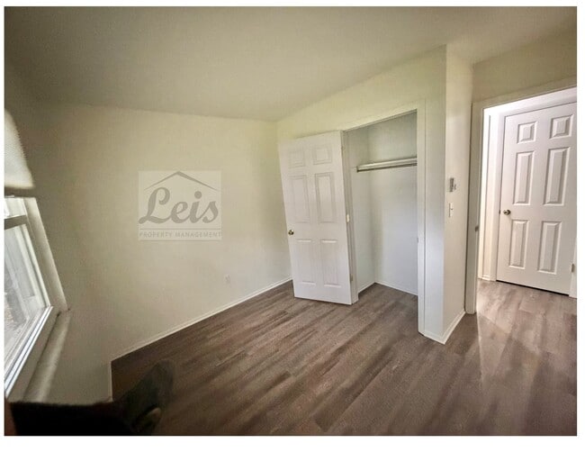 Building Photo - 1449 Skylark Dr