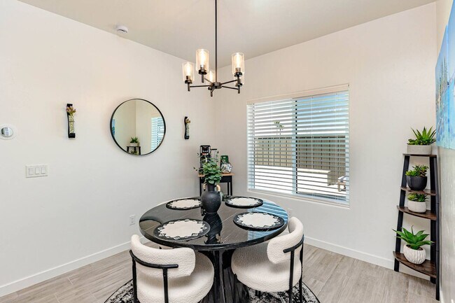 Building Photo - 3611 Breakwater Dr