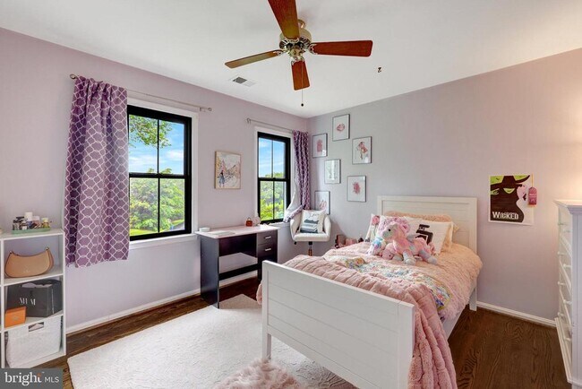 Building Photo - 10904 Belgravia Ct