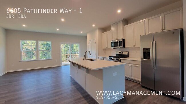 Building Photo - 6605 Pathfinder Wy