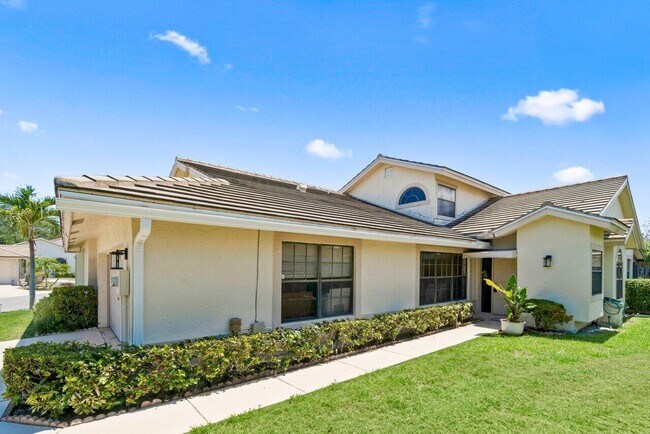 Building Photo - 4830 Brighton Lakes Blvd