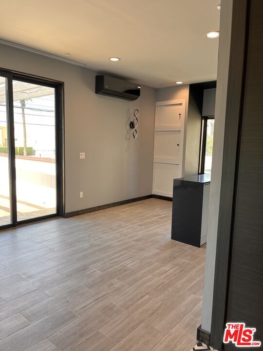 Building Photo - 3541 5th St