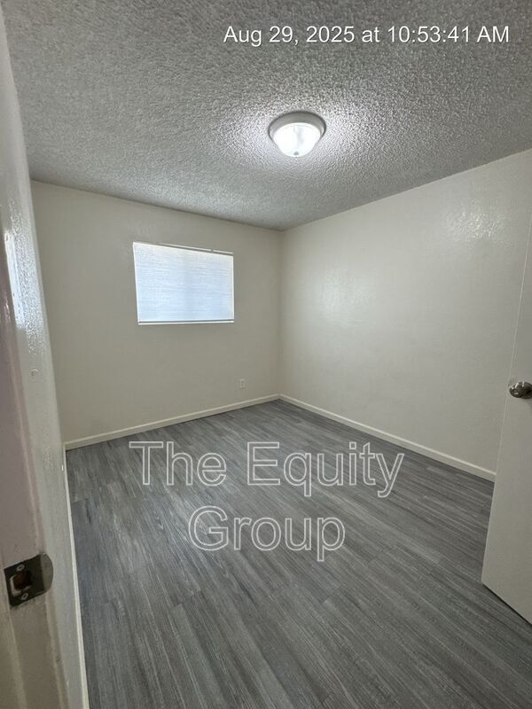 Building Photo - 149 N Castle Rock St