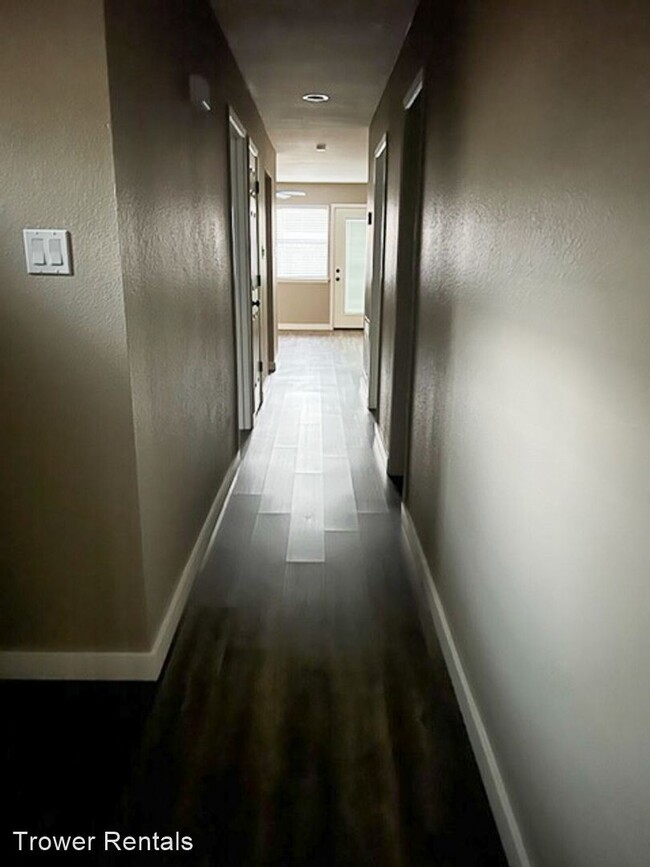 Building Photo - 2 br, 2 bath House - 3805 Mayer