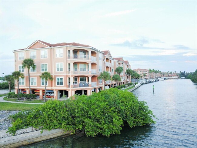 Building Photo - 5000 Culbreath Key Way