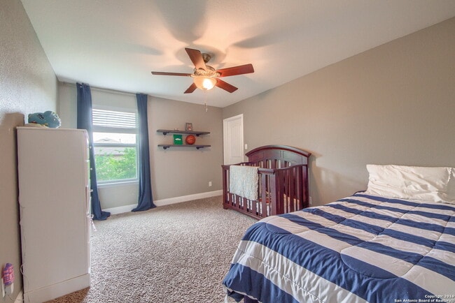 Building Photo - IMMACULATE HOME IN ALAMO RANCH AT 50% OFF THE 1ST MONTH'S RENT!!!