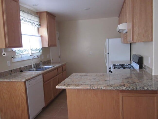 Building Photo - CHARMING 2-BEDROOM HOME IN VALLEJO