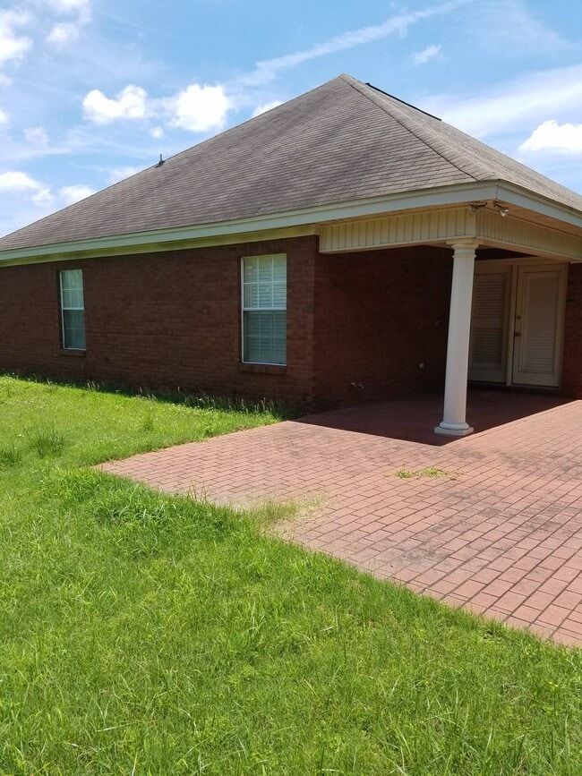 Building Photo - 9500 Colleton Pl