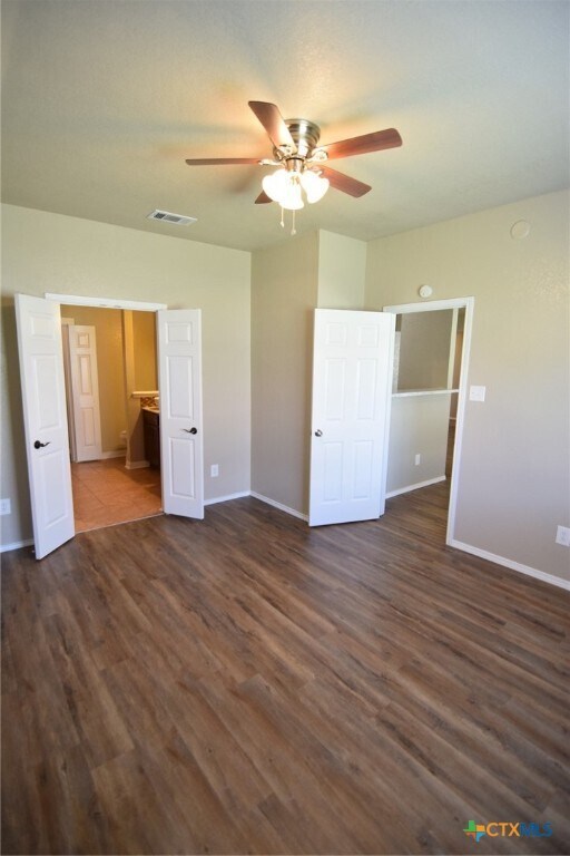 Building Photo - 4201 Bluestem Ln