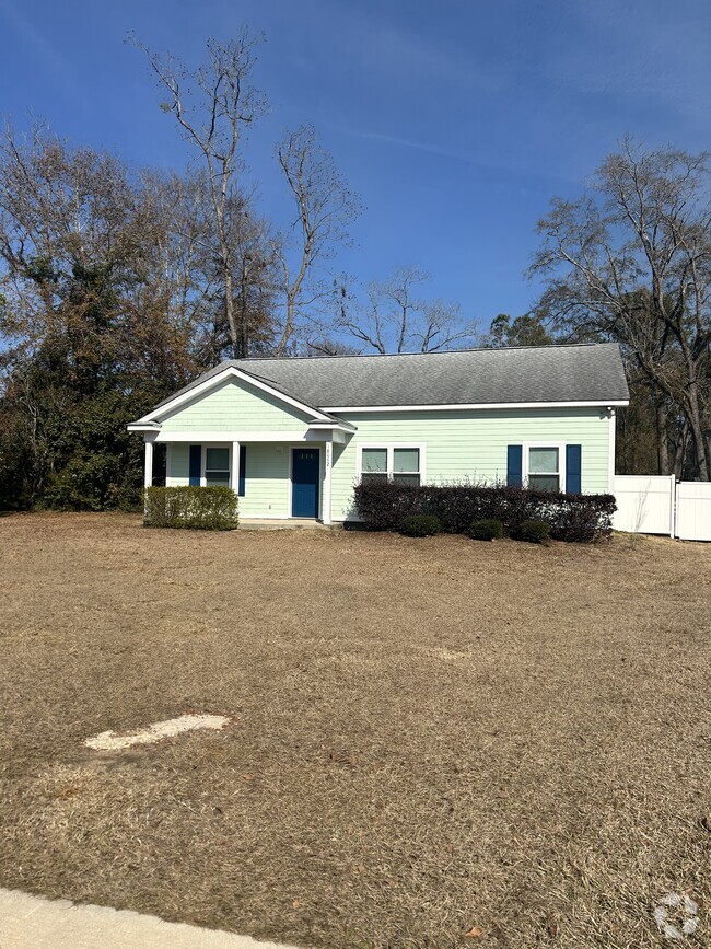 Another Energy Efficient home - 18042 GA-3