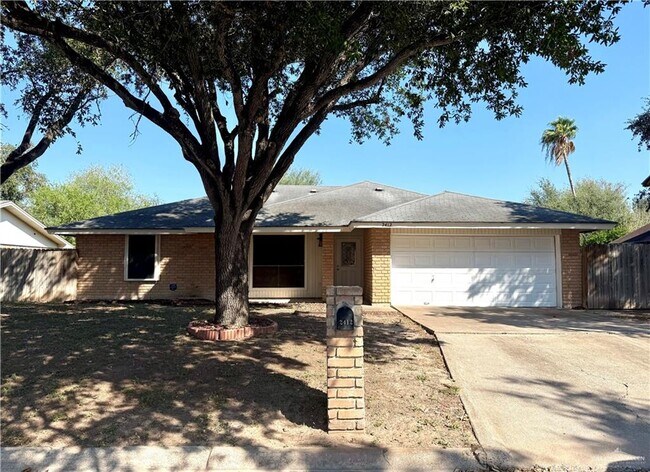 Primary Photo - 12 Eagle Ave