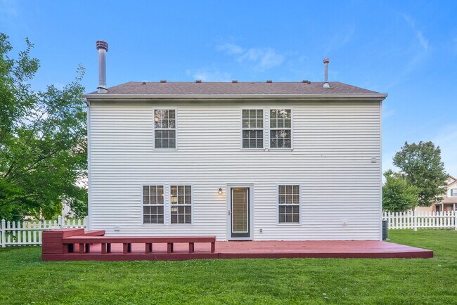 Building Photo - 15007 Redcliff Dr