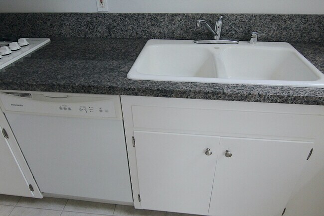 Building Photo - 1403 Butler Ave