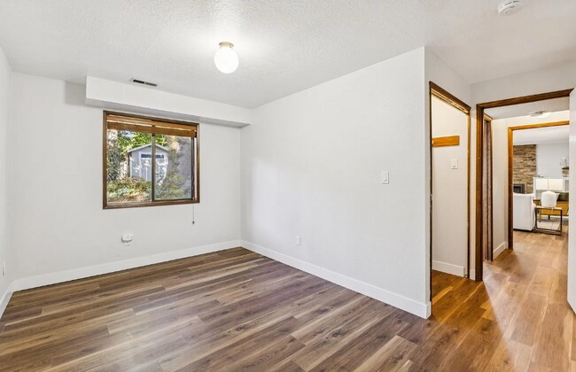 Building Photo - 2583 Pimlico Dr