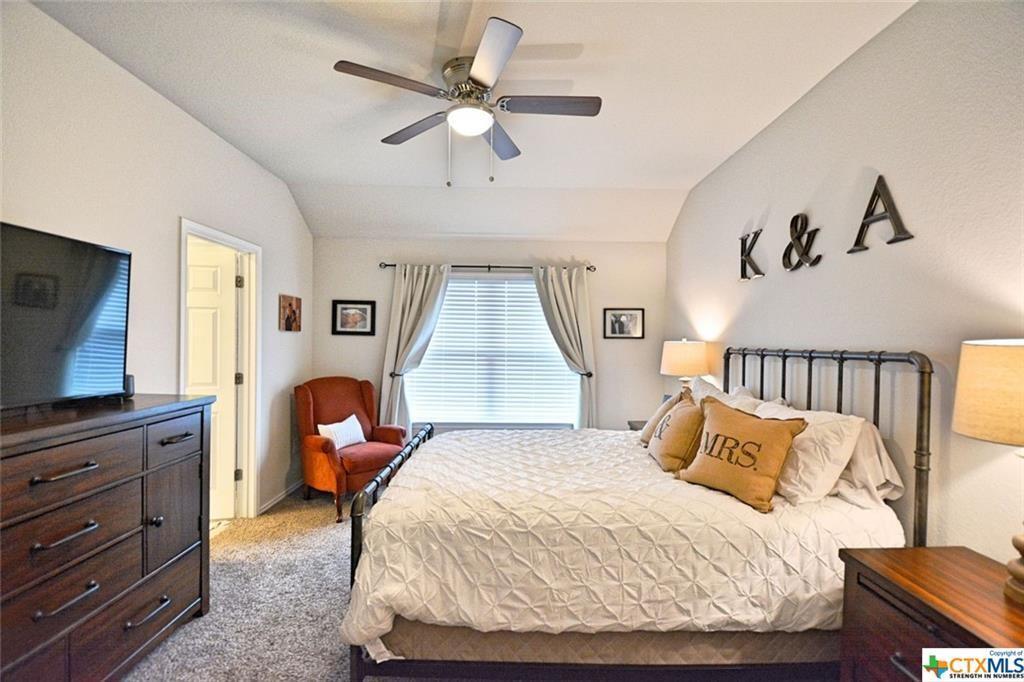 Building Photo - 362 Limerick Rd