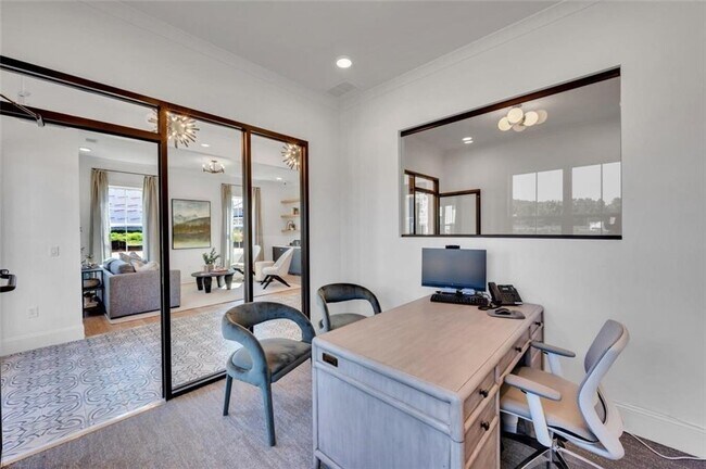 Building Photo - 10 American Ave