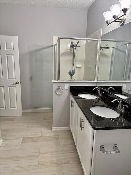 Building Photo - 12832 Oulton Cir