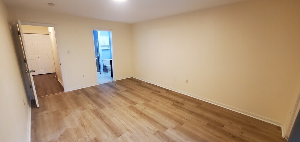 Building Photo - 432 Westridge Dr