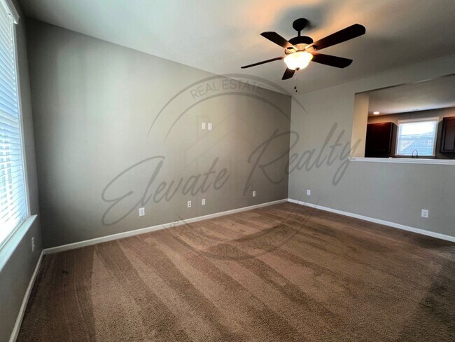 Building Photo - 1676 Stonewater Dr