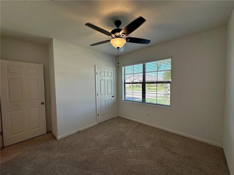 Building Photo - 4131 Keeson Cir