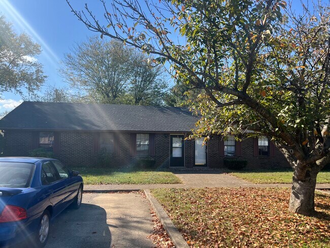 Building Photo - 3209 Timbermill Ave