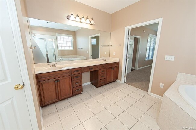 Building Photo - 9412 Crofton Ct