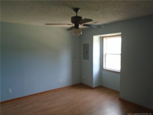 Building Photo - 611 Drypoint Ln