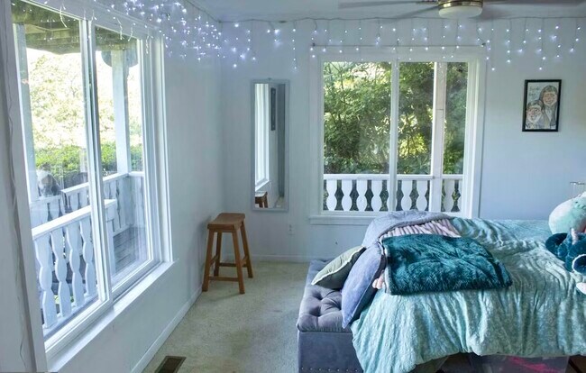 Building Photo - 48 Little Bear Trl