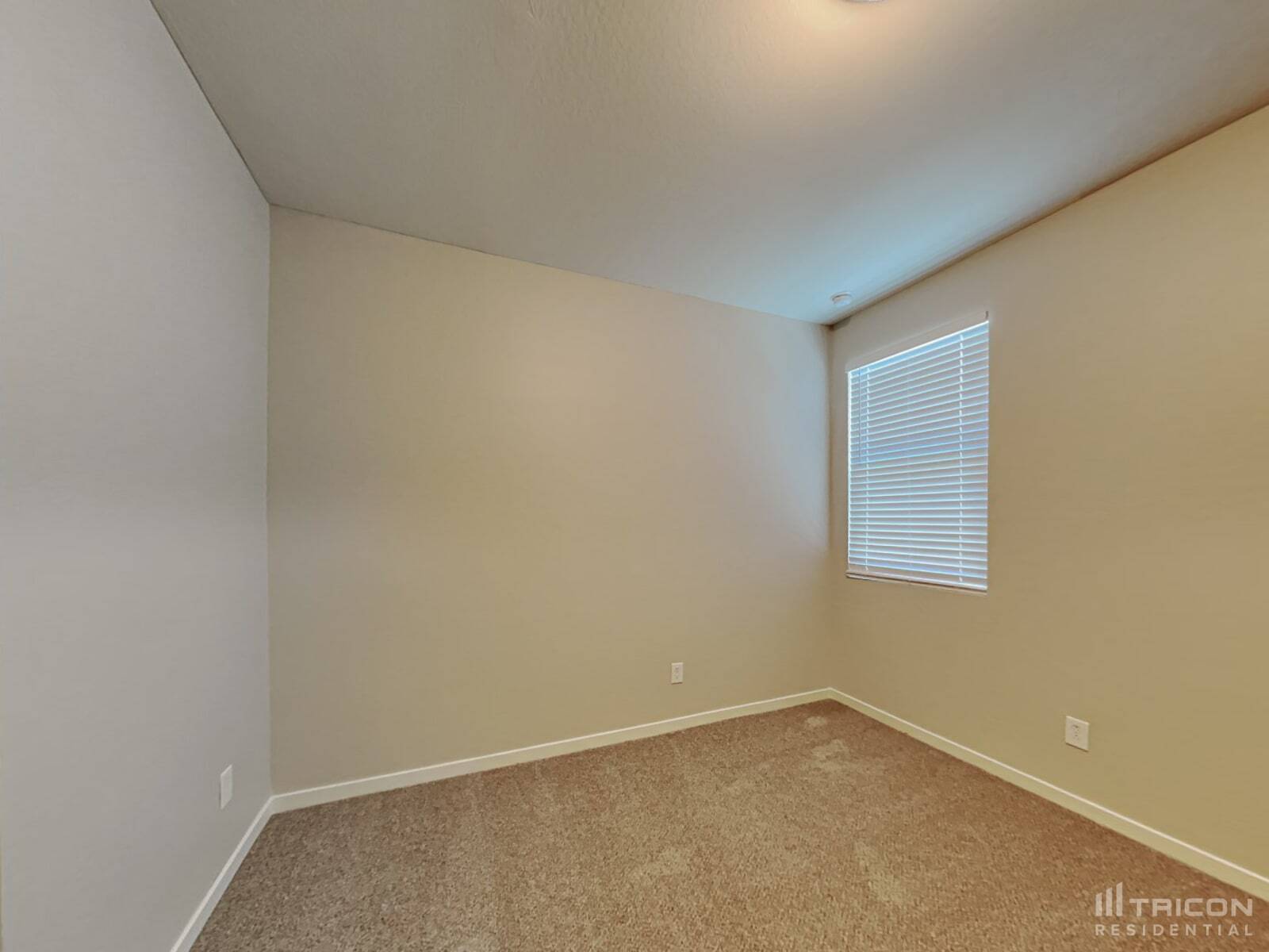 Building Photo - 2263 S 236th Dr