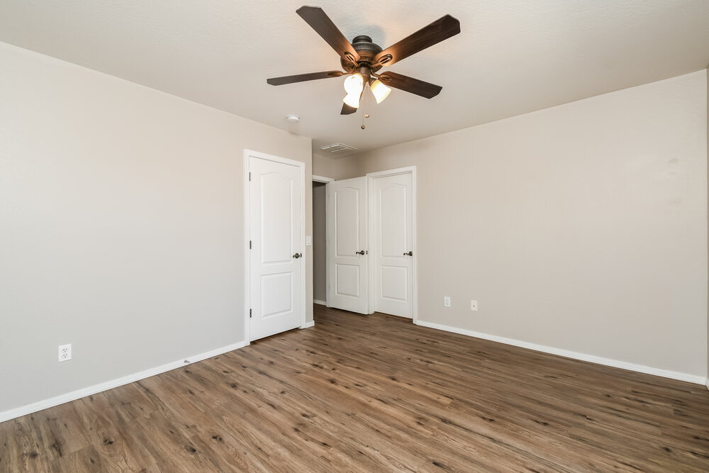 Building Photo - 4145 E Carla Vista Dr