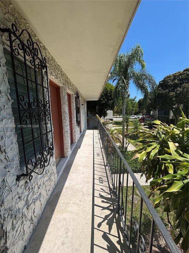 Building Photo - 8701 SW 141st St