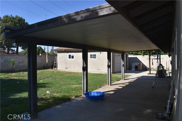 Building Photo - 2831 Donner Way