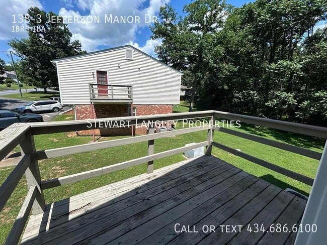 Building Photo - 138 Jefferson Manor Dr