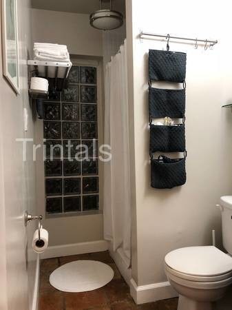 Building Photo - 1 bed 1 bath!
