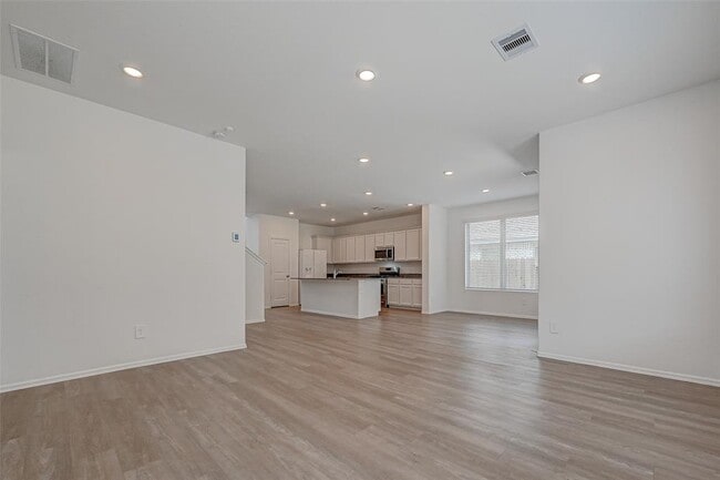 Building Photo - 22084 Juniper Crossing Dr