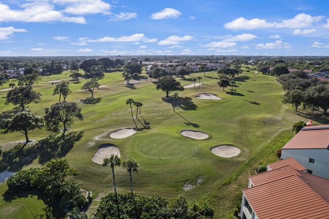 Building Photo - 5473 SE Miles Grant Rd