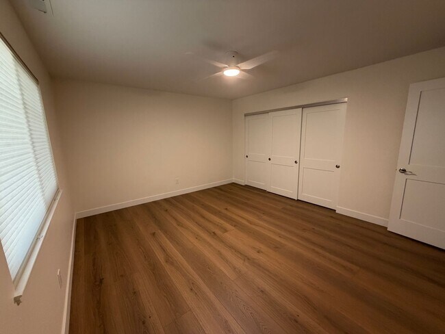 Building Photo - Charming Single Family Home - Completely Remodeled 2 Bed, 1.5 Bath with Garage