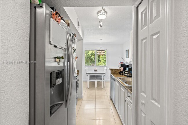 Building Photo - 21130 SW 87th Ave