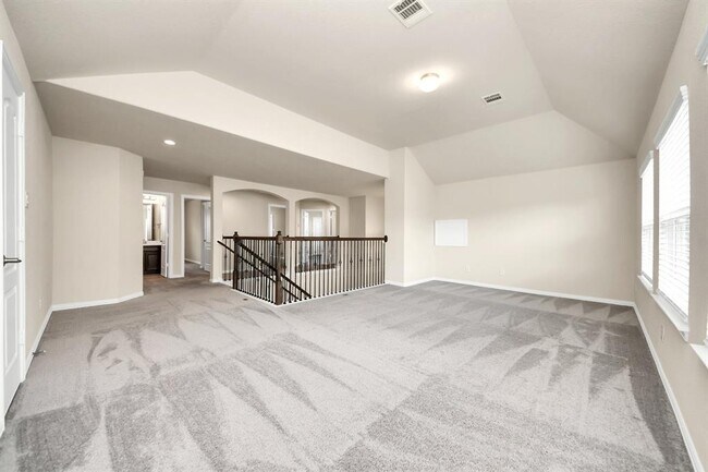 Building Photo - 21254 Lucknow Ln