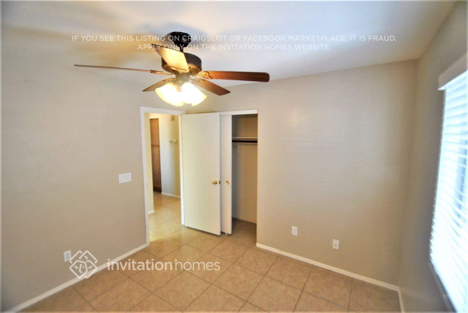 Building Photo - 10967 W Elm Ln