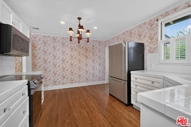 Building Photo - 16036 W Junaluska Way