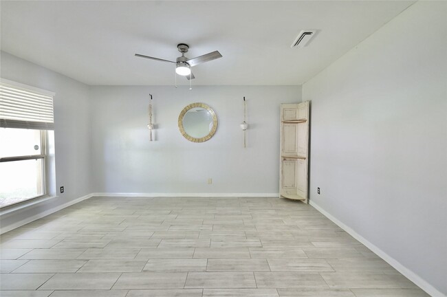 Building Photo - 1005 Wilburn St